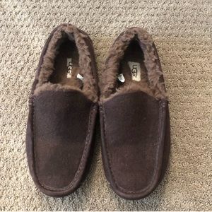 ugg ascot slippers